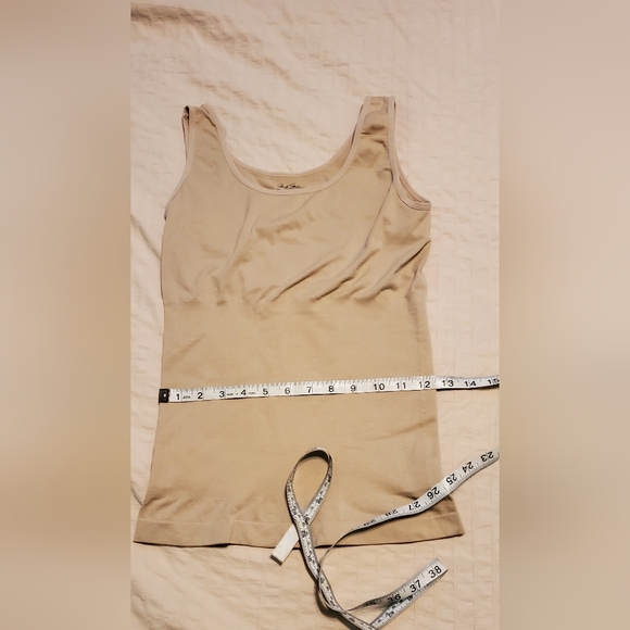 Marilyn Monroe Other - Marilyn monroe shapewear size large